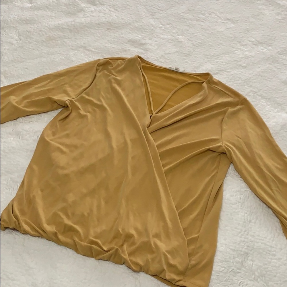 3/4 length shirt
